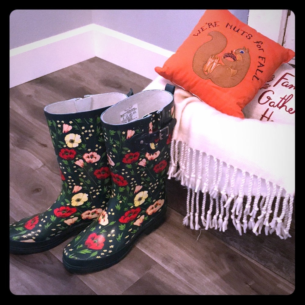 Women’s Western Chief Rain Boots